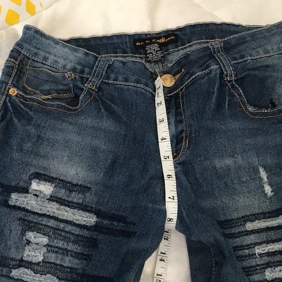 👖 Southpole Jeans Co. Distressed Skinny Jeans - Picture 2 of 8